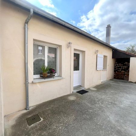 Le Retro Champlay Villa Eksteriør bilde
